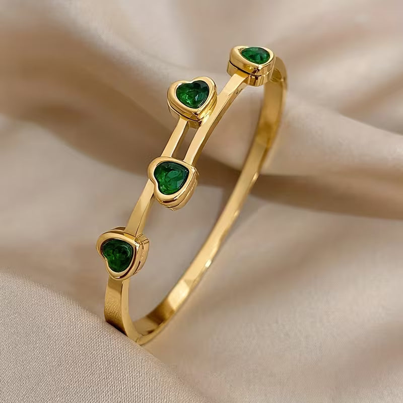 Zelta aproce „Verde Hearts“