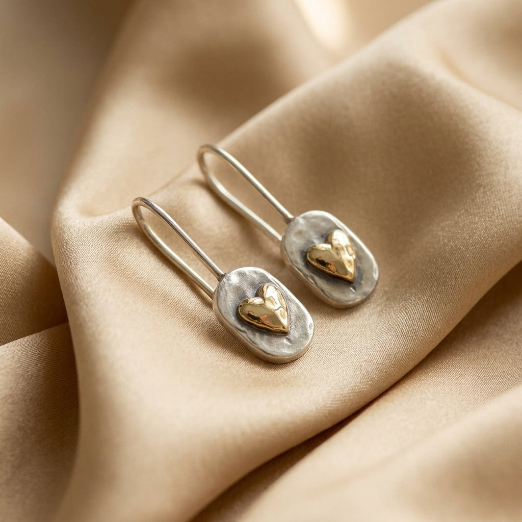 Vintāžas sirds auskari ar zelta ieliktni