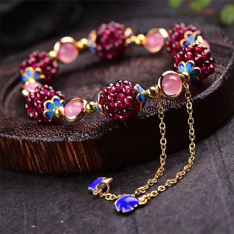 Dabīgo akmeņu aproce „Berries“