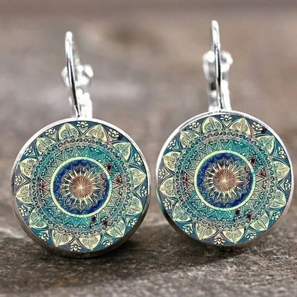 Antīka stila apaļie mandalas auskari