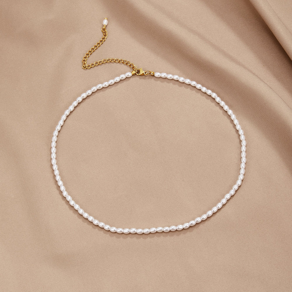 Pērļu kaklarota „Rike“