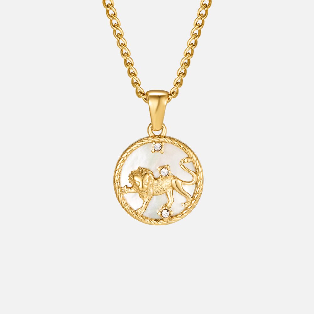 Kaklarota ar baltu gliemežvāku un zodiaka monētu „Regina“